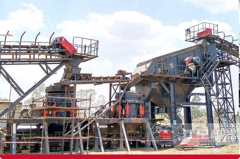南非时产500吨青石破碎项目现场